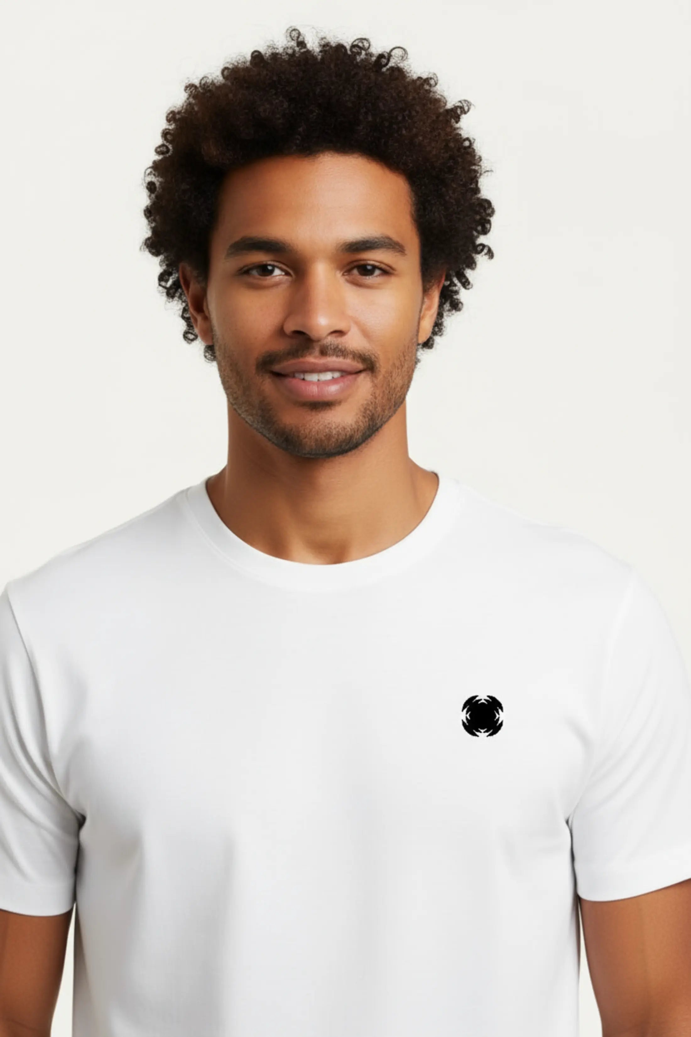 Camiseta Masculina Branca Lume