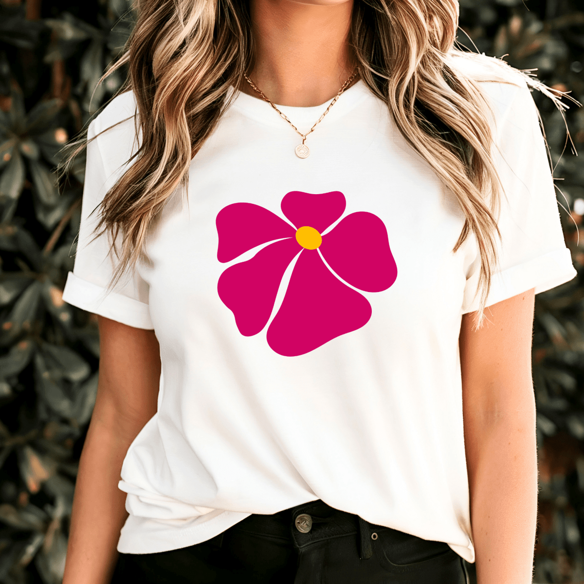 Camiseta Feminina de Manga Curta Casual Zelia - Ravian