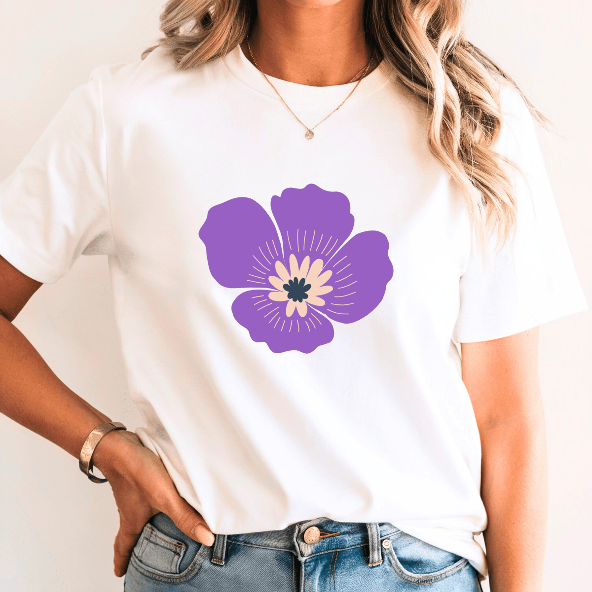 Camiseta Feminina de Manga Curta de Algodão Nivah - Ravian