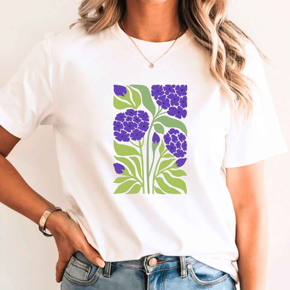 Camiseta Feminina Estampada de Manga Curta Taline - Ravian